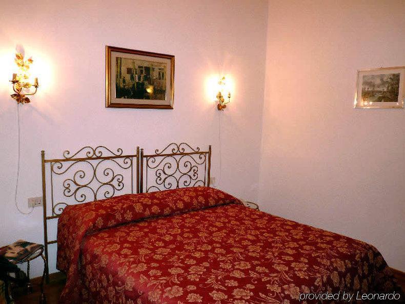 Stella Mary Hotel Florence Buitenkant foto